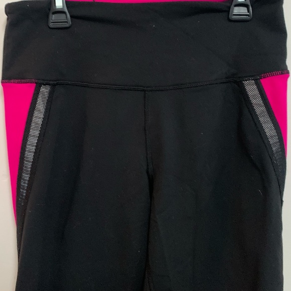 Victoria Secret Sport Knockout Tight - Picture 2 of 8